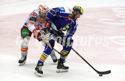 Eishockey ICE Bundesliga.  Winn2day ICE Hockey League. VSV gegen KAC. Nick Hutchison  (VSV), Clemens Unterweger  (KAC). Villach am 14.11.2025.
Foto: Kuess
www.qspictures.net
---
pressefotos, pressefotografie, kuess, qs, qspictures, sport, bild, bilder, bilddatenbank