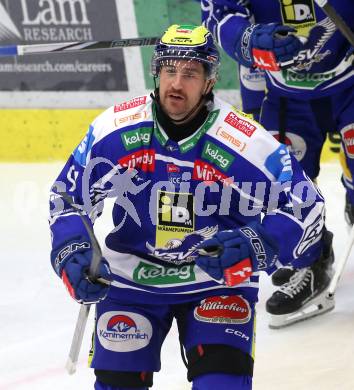 Eishockey ICE Bundesliga.  Winn2day ICE Hockey League. VSV gegen KAC.  Nick Hutchison  (VSV) Villach am 14.11.2025.
Foto: Kuess
www.qspictures.net
---
pressefotos, pressefotografie, kuess, qs, qspictures, sport, bild, bilder, bilddatenbank