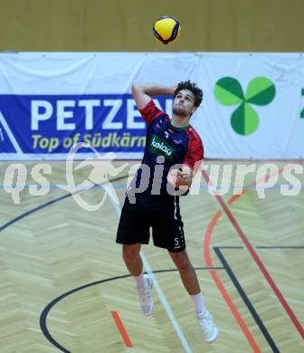 Volleyball Bundesliga. AVL. Austrian Volleyball League.   Aich/Dob gegen VBK Kelag Woerther-See-Loewen Klagenfurt.   Ben Stockhammer  (VBK Klagenfurt). Bleiburg, am 15.11.2025.
Foto: Kuess
www.qspictures.net
---
pressefotos, pressefotografie, kuess, qs, qspictures, sport, bild, bilder, bilddatenbank