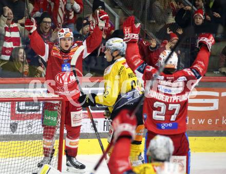 Eishockey ICE Bundesliga.  Winn2day ICE Hockey League. KAC gegen Vienna Capitals.  Torjubel Finn Van Ee, Thomas Hundertpfund  (KAC). Klagenfurt am 21.11.2025.
Foto: Kuess
www.qspictures.net
---
pressefotos, pressefotografie, kuess, qs, qspictures, sport, bild, bilder, bilddatenbank