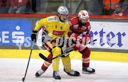 Eishockey ICE Bundesliga.  Winn2day ICE Hockey League. KAC gegen Vienna Capitals.  Raphael Herburger  (KAC), Dominic Hackl  (Vienna Capitals). Klagenfurt am 21.11.2025.
Foto: Kuess
www.qspictures.net
---
pressefotos, pressefotografie, kuess, qs, qspictures, sport, bild, bilder, bilddatenbank