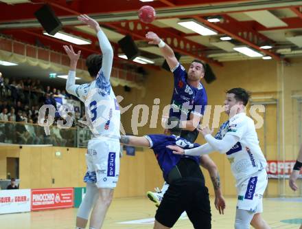 Handball Bundesliga. HLA. SC Ferlach gegen Linz. Blaz Nosan (SCF),  (Linz).  Ferlach, am 22.11.2025.
Foto: Kuess
www.qspictures.net
---
pressefotos, pressefotografie, kuess, qs, qspictures, sport, bild, bilder, bilddatenbank