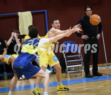 Basketball Austria CUP 2025/26 AF. Woerthersee Piraten gegen UBSC Graz. Jan-Arne Apschner  (Piraten), Jordan Wood  (Graz). Klagenfurt, am 22.11.2025.
Foto: Kuess
---
pressefotos, pressefotografie, kuess, qs, qspictures, sport, bild, bilder, bilddatenbank