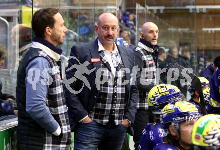 Eishockey ICE Bundesliga.  Winn2day ICE Hockey League. VSV gegen Black Wings Linz.  Interimstrainer Marco Pedal, Herbert Hohenberger  (VSV). Villach am 28.11.2025.
Foto: Kuess
www.qspictures.net
---
pressefotos, pressefotografie, kuess, qs, qspictures, sport, bild, bilder, bilddatenbank
