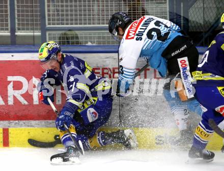 Eishockey ICE Bundesliga.  Winn2day ICE Hockey League. VSV gegen Black Wings Linz.   Philipp Lindner (VSV),  Patrick Soellinger  (Linz). Villach am 28.11.2025.
Foto: Kuess
www.qspictures.net
---
pressefotos, pressefotografie, kuess, qs, qspictures, sport, bild, bilder, bilddatenbank