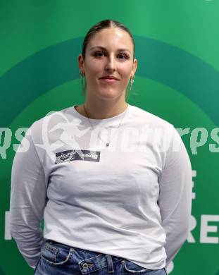 Kaernten Sport. Sportlermeeting.   Leichtathletik. Hannah Ladinig.   Klagenfurt, am 1.12.2025.
Foto: Kuess
www.qspictures.net
---
pressefotos, pressefotografie, kuess, qs, qspictures, sport, bild, bilder, bilddatenbank