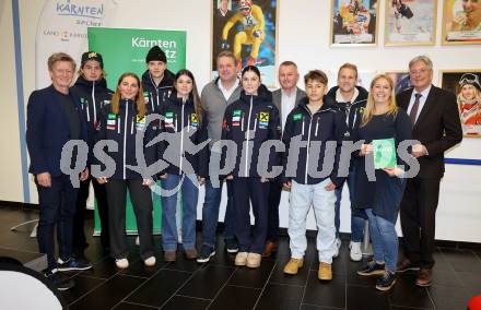 Kaernten Sport. Sportlermeeting. Schi Alpin, Schi Nordisch. Arno Arthofer, Fabian Supanz (Biathlon), Sarina Supanz (Biathlon), Lorenz Strauss (Ski Alpin), Chiara Pinter (Langlauf), Dieter Moertl, Fiona Pinter (Langlauf), Guenther Leikam, Paul Poppernitsch (Langlauf), Hanno Douschan, Bianca Quendler-Blankenhagen, LH Peter Kaiser.  Klagenfurt, am 1.12.2025.
Foto: Kuess
www.qspictures.net
---
pressefotos, pressefotografie, kuess, qs, qspictures, sport, bild, bilder, bilddatenbank