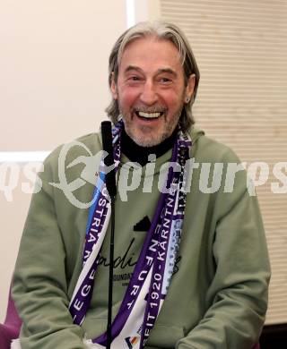 Fussball. Buchpraesentation 105 Jahre SK Austria Klagenfurt.   Franz Oberacher.   Klagenfurt, am 10.12.2025.
Foto: Kuess
www.qspictures.net
---
pressefotos, pressefotografie, kuess, qs, qspictures, sport, bild, bilder, bilddatenbank