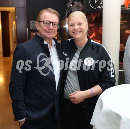 Fussball. Buchpraesentation 105 Jahre SK Austria Klagenfurt.  Stefanie Grun.   Klagenfurt, am 10.12.2025.
Foto: Kuess
www.qspictures.net
---
pressefotos, pressefotografie, kuess, qs, qspictures, sport, bild, bilder, bilddatenbank