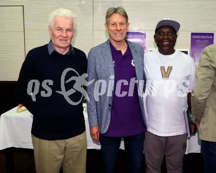 Fussball. Buchpraesentation 105 Jahre SK Austria Klagenfurt.  Alois jagodic, Walter Koch, Kasim Ramadhani.   Klagenfurt, am 10.12.2025.
Foto: Kuess
www.qspictures.net
---
pressefotos, pressefotografie, kuess, qs, qspictures, sport, bild, bilder, bilddatenbank