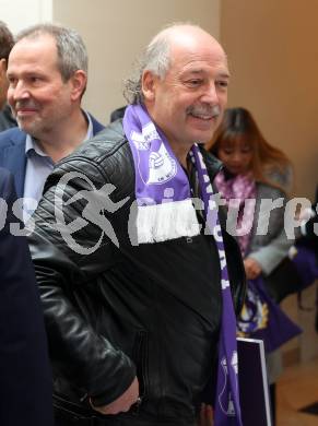 Fussball. Buchpraesentation 105 Jahre SK Austria Klagenfurt. Ewald Markoutz.    Klagenfurt, am 10.12.2025.
Foto: Kuess
www.qspictures.net
---
pressefotos, pressefotografie, kuess, qs, qspictures, sport, bild, bilder, bilddatenbank