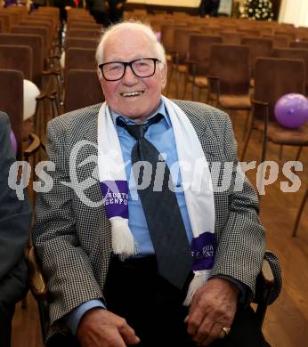 Fussball. Buchpraesentation 105 Jahre SK Austria Klagenfurt.  Hans Isopp.   Klagenfurt, am 10.12.2025.
Foto: Kuess
www.qspictures.net
---
pressefotos, pressefotografie, kuess, qs, qspictures, sport, bild, bilder, bilddatenbank