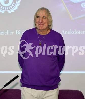 Fussball. Buchpraesentation 105 Jahre SK Austria Klagenfurt.  Helmut Koenig.   Klagenfurt, am 10.12.2025.
Foto: Kuess
www.qspictures.net
---
pressefotos, pressefotografie, kuess, qs, qspictures, sport, bild, bilder, bilddatenbank