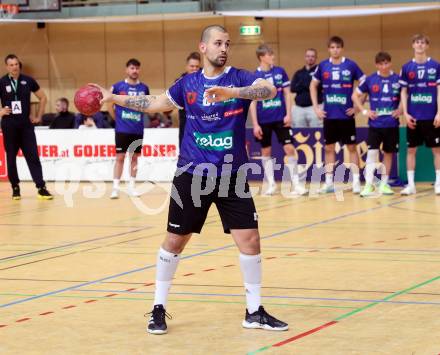Handball Bundesliga. HLA. SC Ferlach gegen HSG Xentis Lipizzanerheimat.  Adrian Milicevic (SCF) Ferlach, am 13.12.2025.
Foto: Kuess
www.qspictures.net

---
pressefotos, pressefotografie, kuess, qs, qspictures, sport, bild, bilder, bilddatenbank