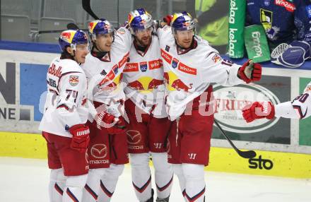 Eishockey ICE Bundesliga.  Winn2day ICE Hockey League. VSV gegen EC Red Bull Salzburg.  Torjubel Travis St. Denis, Lukas Thaler, Connor Corcoran, Michael Raffl  (RBS). Villach am 12.12.2025.
Foto: Kuess
www.qspictures.net
---
pressefotos, pressefotografie, kuess, qs, qspictures, sport, bild, bilder, bilddatenbank