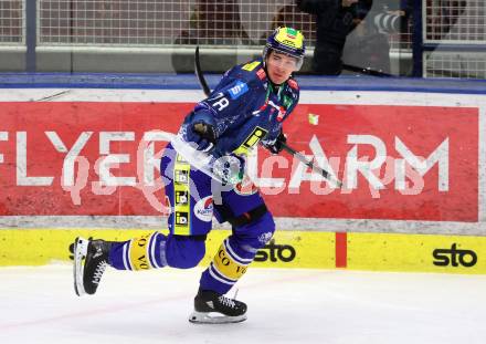 Eishockey ICE Bundesliga.  Winn2day ICE Hockey League. VSV gegen EC Red Bull Salzburg.  Felix Maxa  (VSV). Villach am 12.12.2025.
Foto: Kuess
www.qspictures.net
---
pressefotos, pressefotografie, kuess, qs, qspictures, sport, bild, bilder, bilddatenbank