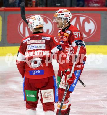 Eishockey ICE Bundesliga.  Winn2day ICE Hockey League. KAC gegen VSV. Torjubel Tobias Sablattnig, Matt Fraser  (KAC). Klagenfurt, am 27.12.2025.
Foto: Kuess
www.qspictures.net
---
pressefotos, pressefotografie, kuess, qs, qspictures, sport, bild, bilder, bilddatenbank