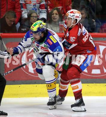 Eishockey ICE Bundesliga.  Winn2day ICE Hockey League. KAC gegen VSV. Simeon Schwinger  (KAC),  Adam Helewka  (VSV). Klagenfurt, am 27.12.2025.
Foto: Kuess
www.qspictures.net
---
pressefotos, pressefotografie, kuess, qs, qspictures, sport, bild, bilder, bilddatenbank