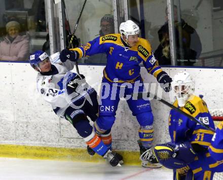 Eishockey AHC Division I. Althofen gegen Steindorf.   ISOPP, Maximilian Oliver  (Althofen),  HOBITSCH, Samuel   (Steindorf). Althofen, am 3.1.2026.
Foto: Kuess
www.qspictures.net
---
pressefotos, pressefotografie, kuess, qs, qspictures, sport, bild, bilder, bilddatenbank