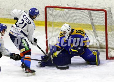 Eishockey AHC Division I. Althofen gegen Steindorf.  HORN, Fabian   (Althofen),  WALDER, Patrik    (Steindorf). Althofen, am 3.1.2026.
Foto: Kuess
www.qspictures.net
---
pressefotos, pressefotografie, kuess, qs, qspictures, sport, bild, bilder, bilddatenbank