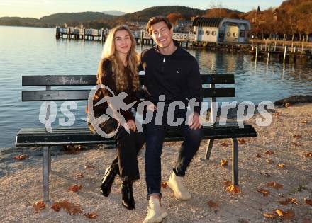 Eishockey ICE Bundesliga.  Winn2day ICE Hockey League. Nick Petersen (KAC), Freundin Mira. Klagenfurt, am 4.11.2025.
Foto: Kuess
www.qspictures.net
---
pressefotos, pressefotografie, kuess, qs, qspictures, sport, bild, bilder, bilddatenbank