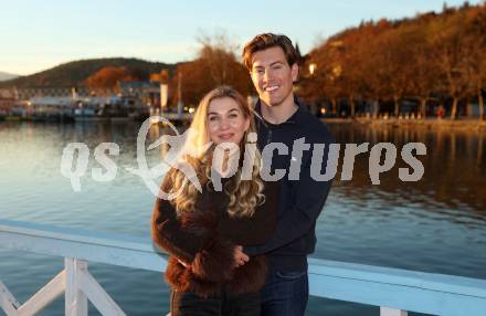 Eishockey ICE Bundesliga.  Winn2day ICE Hockey League. Nick Petersen (KAC), Freundin Mira. Klagenfurt, am 4.11.2025.
Foto: Kuess
www.qspictures.net
---
pressefotos, pressefotografie, kuess, qs, qspictures, sport, bild, bilder, bilddatenbank