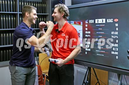 Eishockey ICE Bundesliga.  Winn2day ICE Hockey League. Vorschaufotos Derby  KAC gegen VSV.  Thomas Vallant (VSV),  David Maier (KAC). Klagenfurt, am 28.11.2025.
Foto: Kuess
www.qspictures.net
---
pressefotos, pressefotografie, kuess, qs, qspictures, sport, bild, bilder, bilddatenbank