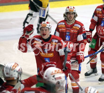 Eishockey ICE Bundesliga.  Winn2day ICE Hockey League. KAC gegen HC Falkenstein Pustertal Torjubel David Waschnig, Mario Kempe (KAC). Klagenfurt, am 5.1.2026
Foto: Kuess
www.qspictures.net
---
pressefotos, pressefotografie, kuess, qs, qspictures, sport, bild, bilder, bilddatenbank