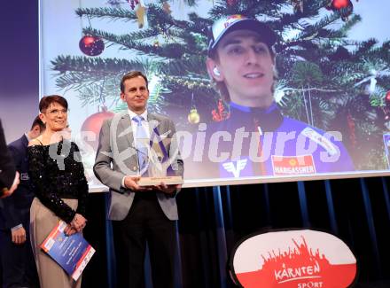 Nacht des Sports 2025 Ehrungen des Kaerntner Sportjahres 2025.  Sportlergala. Monika und Gerhard Tschofenig  . Velden, am 22.12.2025. 
Foto: Kuess
www.qspictures.net
---
pressefotos, pressefotografie, kuess, qs, qspictures, sport, bild, bilder, bilddatenbank