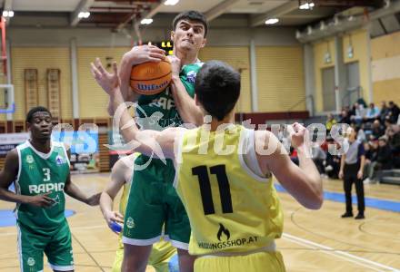 Basketball 2. Liga 2025/2026. Grunddurchgang 12. Runde.  Woerthersee Piraten gegen Basketball Klub Rapid Wien.  Andreas Nuck (Piraten), Adrian Pendic  (Wien). Klagenfurt, am 6.1.2026
Foto: Kuess
---
pressefotos, pressefotografie, kuess, qs, qspictures, sport, bild, bilder, bilddatenbank