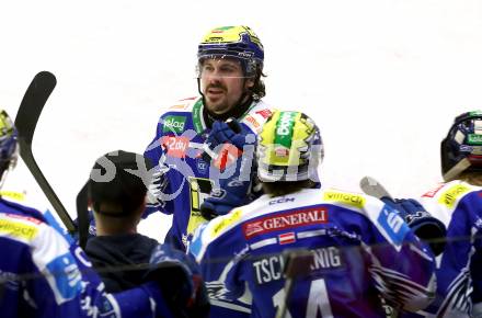 Eishockey ICE Bundesliga.  Winn2day ICE Hockey League. VSV gegen KAC.  Torjubel Adam Helewka (VSV). Villach, am 9.1.2026.
Foto: Kuess
www.qspictures.net
---
pressefotos, pressefotografie, kuess, qs, qspictures, sport, bild, bilder, bilddatenbank