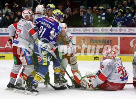 Eishockey ICE Bundesliga.  Winn2day ICE Hockey League. VSV gegen KAC. Nick Hutchison  (VSV), Sebastian Dahm, Thimo Nickl, Jan Mursak   (KAC). Villach, am 9.1.2026.
Foto: Kuess
www.qspictures.net
---
pressefotos, pressefotografie, kuess, qs, qspictures, sport, bild, bilder, bilddatenbank