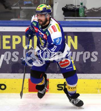 Eishockey ICE Bundesliga.  Winn2day ICE Hockey League. VSV gegen Graz99ers  Steven Strong  (VSV). Villach, am 30.12.2025.
Foto: Kuess
www.qspictures.net
---
pressefotos, pressefotografie, kuess, qs, qspictures, sport, bild, bilder, bilddatenbank