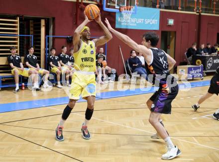 Basketball 2. Liga 2025/2026. Grunddurchgang 15. Runde.  Woerthersee Piraten gegen Vienna United. Shawn L. Ray   (Piraten), Mathias Mailath-Pokorny  (Vienna). Klagenfurt, am 24.1.2026
Foto: Kuess
---
pressefotos, pressefotografie, kuess, qs, qspictures, sport, bild, bilder, bilddatenbank