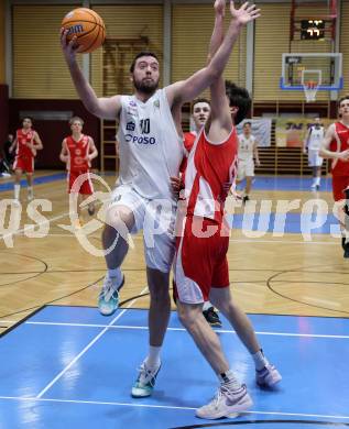 Basketball 2. Liga 2025/2026. Grunddurchgang 16. Runde.  KOS Celovec gegen Upper Austrian Ballers.   Veljko Dena (KOS), Luis Streitberger  (Austrian Ballers). Klagenfurt, am 31.1.2026
Foto: Kuess
---
pressefotos, pressefotografie, kuess, qs, qspictures, sport, bild, bilder, bilddatenbank