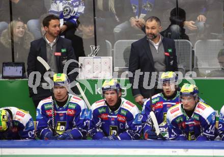 Eishockey ICE Bundesliga.  Winn2day ICE Hockey League. VSV gegen HCB Suedtirol Alperia  Co-Trainer Marco Pewal, Trainer Pierre Allard  (VSV) Villach, am 28.12.2025.
Foto: Kuess
www.qspictures.net
---
pressefotos, pressefotografie, kuess, qs, qspictures, sport, bild, bilder, bilddatenbank