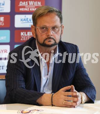 Fussball 2. Liga. Pressekonferenz AK Austria Klagenfurt.  Helmut Kaltenegger. Klagenfurt, am 6.2..2026
Foto: Kuess
www.qspictures.net
---
pressefotos, pressefotografie, kuess, qs, qspictures, sport, bild, bilder, bilddatenbank