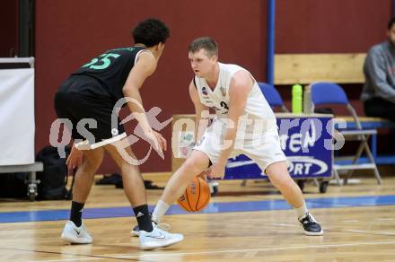 Basketball 2. Liga 2025/2026. Grunddurchgang 17. Runde.  KOS Celovec gegen Union Deutsch Wagram Alligators.  Jernej Andolsek Heine   (KOS),  Obinna Ndukwe (UDW Alligators). Klagenfurt, am 7.2.2026
Foto: Kuess
---
pressefotos, pressefotografie, kuess, qs, qspictures, sport, bild, bilder, bilddatenbank