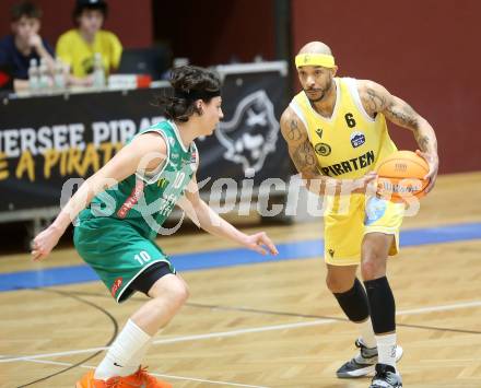 Basketball 2. Liga 2025/2026. Grunddurchgang 18. Runde.  Woerthersee Piraten gegen Future Team Steiermark.  Shawn L. Ray (  (Piraten),  Moritz Mogg (Steiermark). Klagenfurt, am 14.2.2026
Foto: Kuess
---
pressefotos, pressefotografie, kuess, qs, qspictures, sport, bild, bilder, bilddatenbank