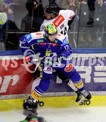 Eishockey ICE Bundesliga.  Winn2day ICE Hockey League. VSV gegen Pioneers Vorarlberg.  Brett Budgell   (VSV), Roni Allen   (Vorarlberg). Villach, am 22.2.2026.
Foto: Kuess
www.qspictures.net
---
pressefotos, pressefotografie, kuess, qs, qspictures, sport, bild, bilder, bilddatenbank
