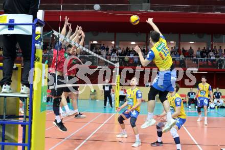 Volleyball.  Austrian Volley League Men.  VBK Kelag Woerther-See-Loewen Klagenfurt gegen SK Zadruga Aich/Dob.  Leonardo Plaza Gandini  (Woerthersee-Loewen),  Armands Rokjans  (Aich/Dob). Klagenfurt, am 7.3.2026.
Foto: Kuess
www.qspictures.net
---
pressefotos, pressefotografie, kuess, qs, qspictures, sport, bild, bilder, bilddatenbank