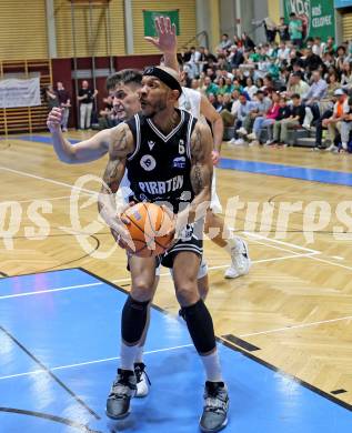 Basketball 2. Liga 2025/2026. Grunddurchgang 21. Runde.  KOS gegen Woerthersee Piraten.    Jure Bavdek (KOS), Shawn L. Ray   (Piraten). Klagenfurt, am 8.3.2026
Foto: Kuess
---
pressefotos, pressefotografie, kuess, qs, qspictures, sport, bild, bilder, bilddatenbank