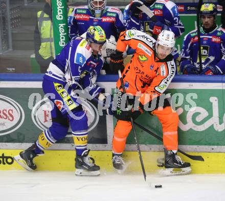 Eishockey ICE Bundesliga.  Winn2day ICE Hockey League. VSV gegen Graz99ers.  Nick Hutchison   (VSV), Manuel Ganahl   (Graz). Villach, am 12.3.2026..
Foto: Kuess
www.qspictures.net
---
pressefotos, pressefotografie, kuess, qs, qspictures, sport, bild, bilder, bilddatenbank