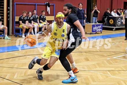Basketball 2. Liga 2025/2026. Grunddurchgang 22. Runde.   Woerthersee Piraten gegen RAIDERS Tirol.  Shawn L. Ray   (Piraten),  Dennis Kaltenbrunner (Tirol). Klagenfurt, am 14.3.2026
Foto: Kuess
---
pressefotos, pressefotografie, kuess, qs, qspictures, sport, bild, bilder, bilddatenbank