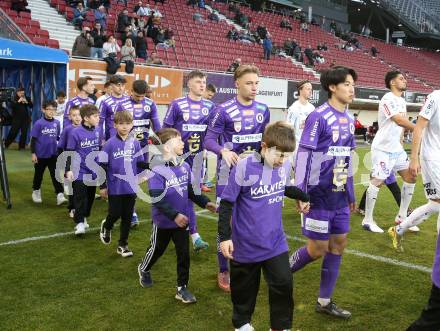 Fussball 2. Liga. SK Austria Klagenfurt gegen FAC Wien.  Rei Okada, Sebastian Pschernig  (Klagenfurt). Klagenfurt, 13.3.2026.
Foto: Kuess
www.qspictures.net
---
pressefotos, pressefotografie, kuess, qs, qspictures, sport, bild, bilder, bilddatenbank