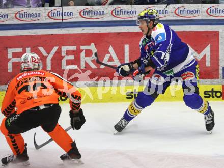 Eishockey ICE Bundesliga.  Winn2day ICE Hockey League. VSV gegen Graz99ers.  Dylan Macpherson   (VSV), Jakob Lippitsch    (Graz). Villach, am 17.3.2026..
Foto: Kuess
www.qspictures.net
---
pressefotos, pressefotografie, kuess, qs, qspictures, sport, bild, bilder, bilddatenbank